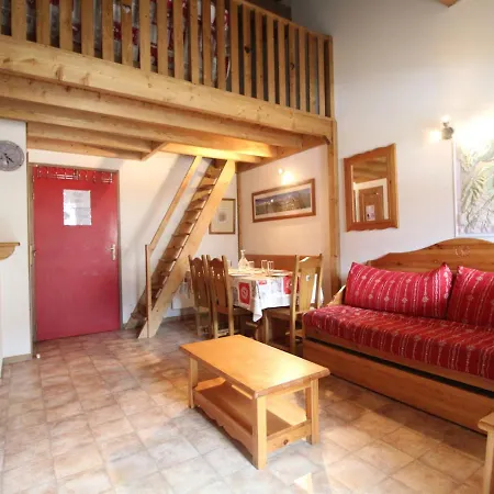 Apartamento Au Pied Des Pistes Pour 6 Personnes - Confortable A Val Cenis - Fr-1-508-44 Lanslevillard