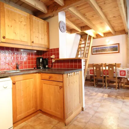 Lanslevillard, 3 Pièces, 6 Personnes - Fr-1-508-44 Appartement